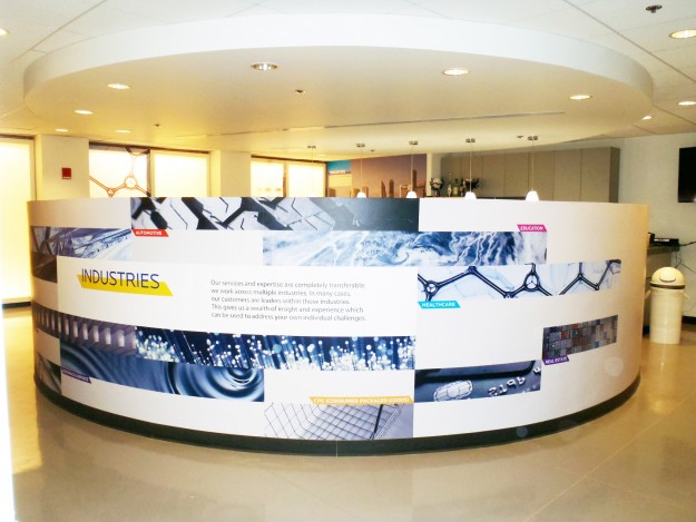 Xchanging Wall Graphic Round